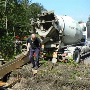 Move quickly Peter !